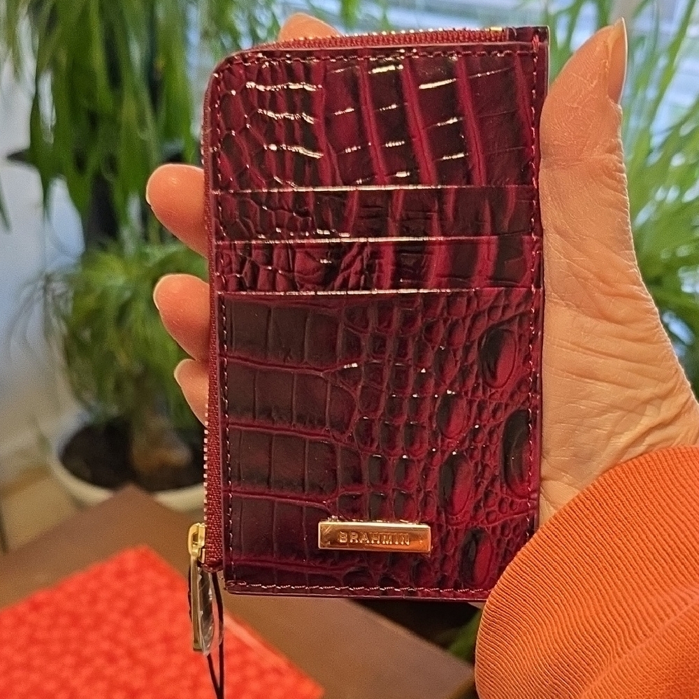 Brahmin Lennon Credit Card Wallet in Sugar Plum Melbourne. NWT.